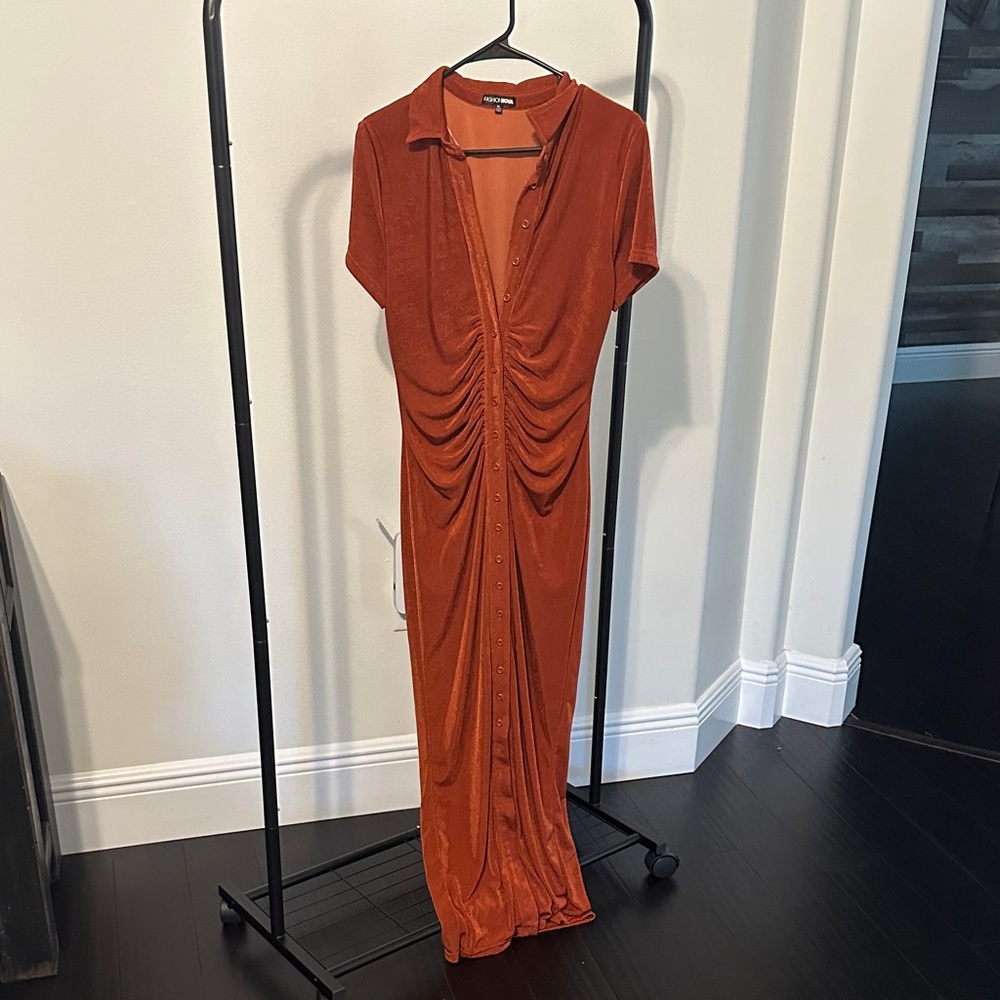 Fashion Nova Rust Maxi Dress